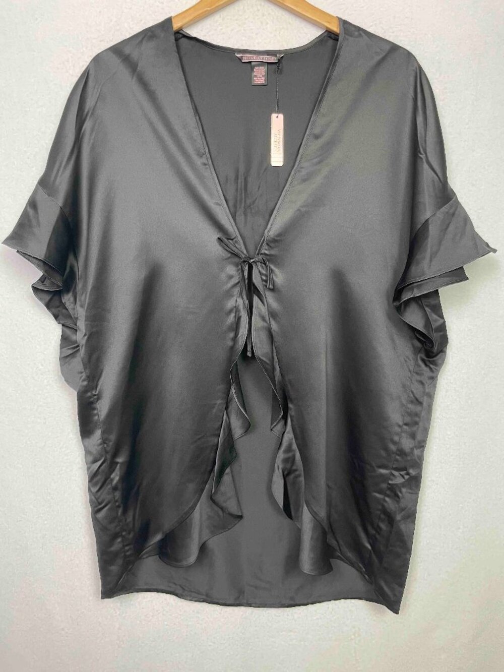 Victoria's Secret NWT Black Silky Love Kimono Robe Womens Size O/S - Picture 2 of 11